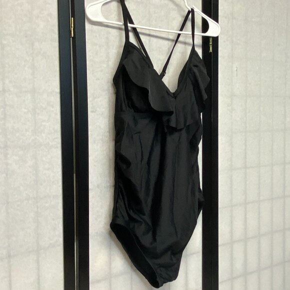 Flounce Ruffle V-Neck One Piece Maternity Swimsuit by Ingrid & Isabel Black NWT - Picture 3 of 11